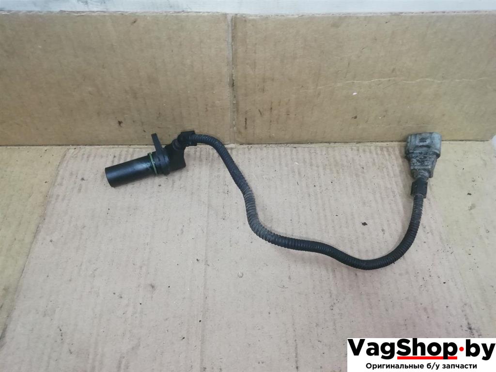 датчик коленвала Volkswagen Transporter T5 2005, 2.5 л., TDi, AXD, дизель, МКПП, синий, фургон, передний привод, 070907319 - фото №1