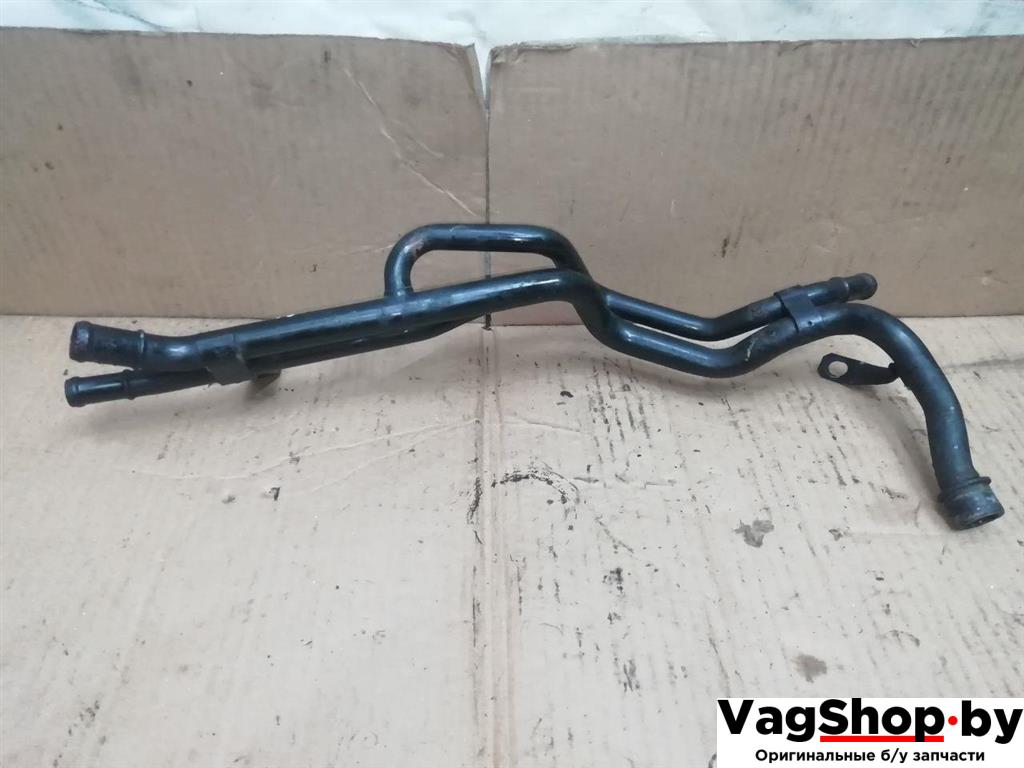 трубка охлаждающей жидкости Volkswagen Transporter T5 2005, 2.5 л., TDi, AXD, дизель, МКПП, синий, фургон, передний привод, 7H0121065G - фото №1