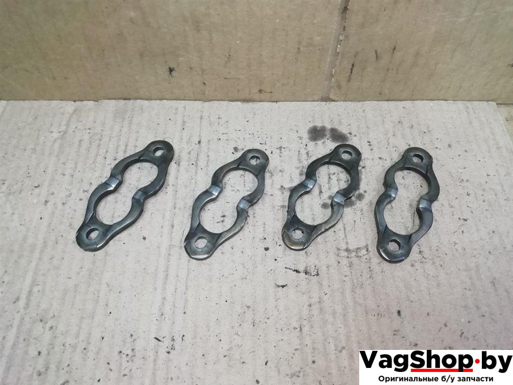 крепление форсунки Volkswagen Passat B6 2008, 2.0 л., TDi, CBA, дизель, МКПП, серебро, универсал, передний привод - фото №1