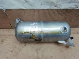 ресивер пневмоподвески Audi Q7 4L 2006, 3.0 л., TDi, BUG, дизель, АКПП, серебро, внедорожник 5 дв., полный привод, 7L8616202A