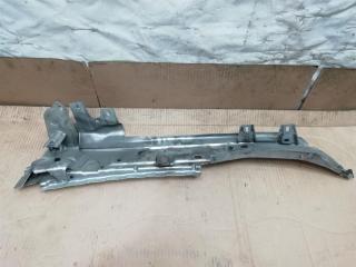 крепление ( кронштейн ) крыла Audi Q7 4L 2006, 3.0 л., TDi, BUG, дизель, АКПП, серебро, внедорожник 5 дв., полный привод, 4L0805157B