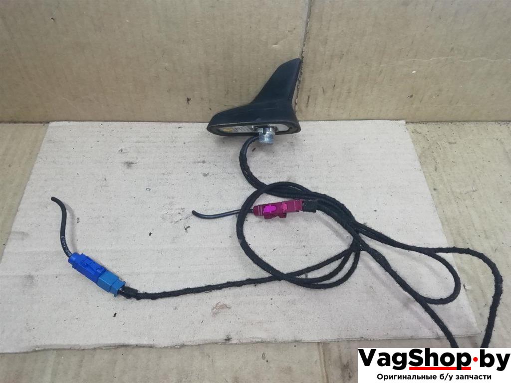 антенна Audi Q7 4L 2006, 3.0 л., TDi, BUG, дизель, АКПП, серебро, внедорожник 5 дв., полный привод, 4L0035503F - фото №1