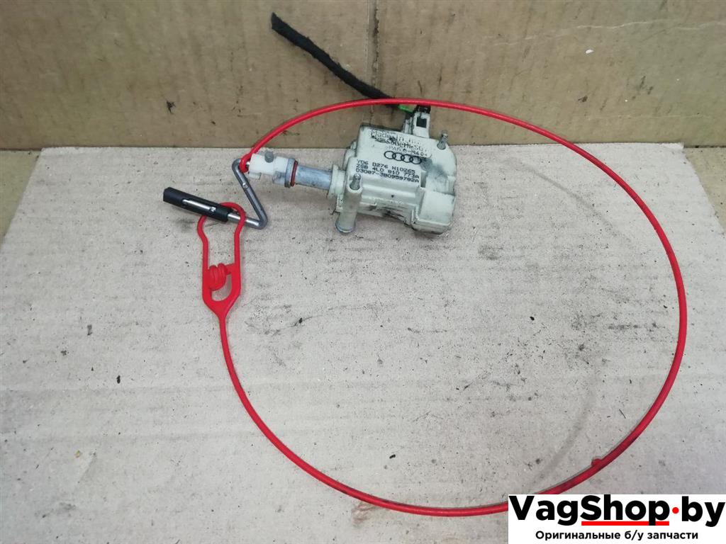 активатор замка крышки топливного бака Audi Q7 4L 2006, 3.0 л., TDi, BUG, дизель, АКПП, серебро, внедорожник 5 дв., полный привод, 4L0810773A - фото №1