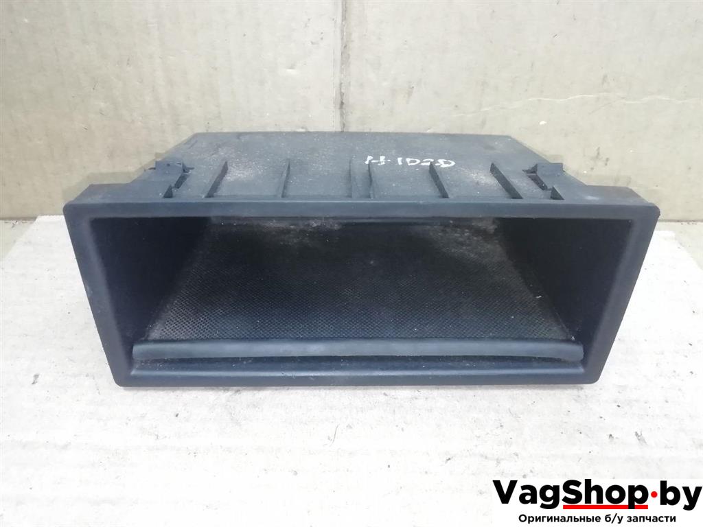 бардачок Audi Q7 4L 2006, 3.0 л., TDi, BUG, дизель, АКПП, серебро, внедорожник 5 дв., полный привод, 4L0863351 - фото №1