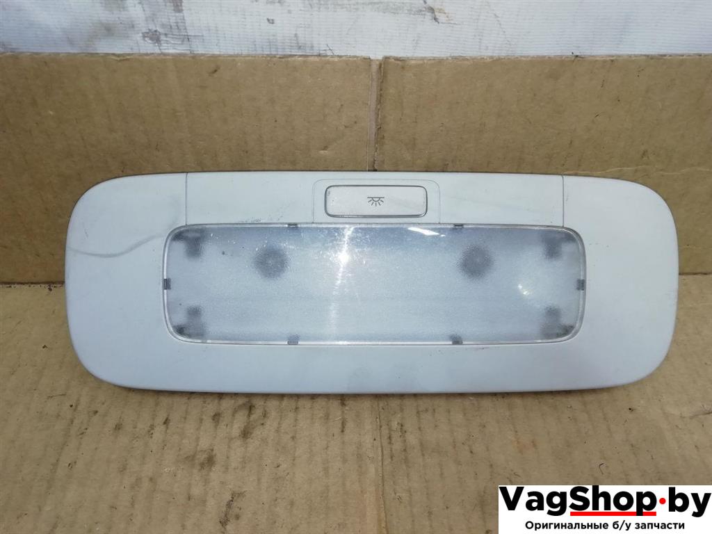 фонарь салона (плафон) Volkswagen Golf Plus 2 поколение 2010, 1.6 л., TDi, CAY, дизель, МКПП, серебро, хетчбэк 5 дв., передний привод, 1K0947291H - фото №1