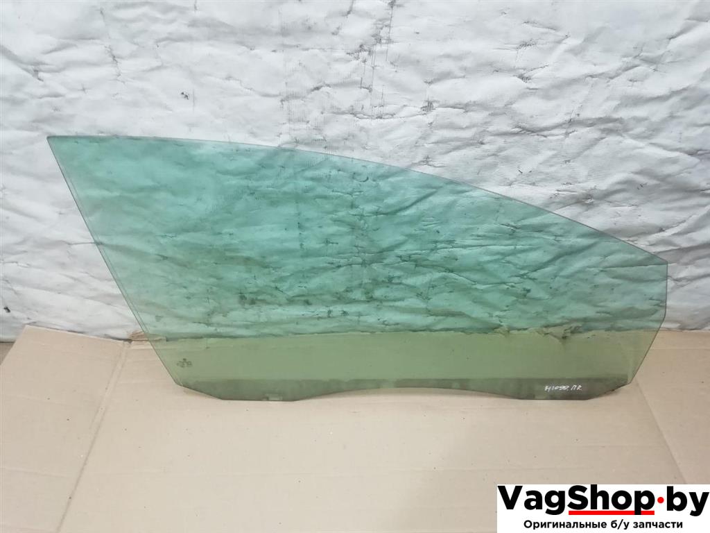 стекло двери передней правой Volkswagen Golf Plus 2 поколение 2010, 1.6 л., TDi, CAY, дизель, МКПП, серебро, хетчбэк 5 дв., передний привод - фото №1