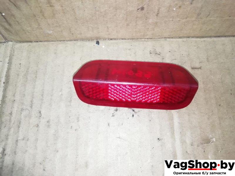 катафот Volkswagen Golf Plus 2 поколение 2010, 1.6 л., TDi, CAY, дизель, МКПП, серебро, хетчбэк 5 дв., передний привод, 1K0947419B - фото №1