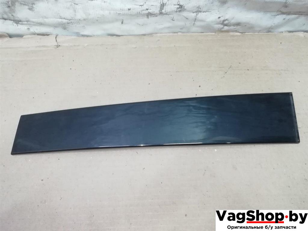 накладка двери (крышки) багажника Audi Q7 4L 2006, 3.0 л., TDi, BUG, дизель, АКПП, серебро, внедорожник 5 дв., полный привод, 4L0839902Y9B - фото №1