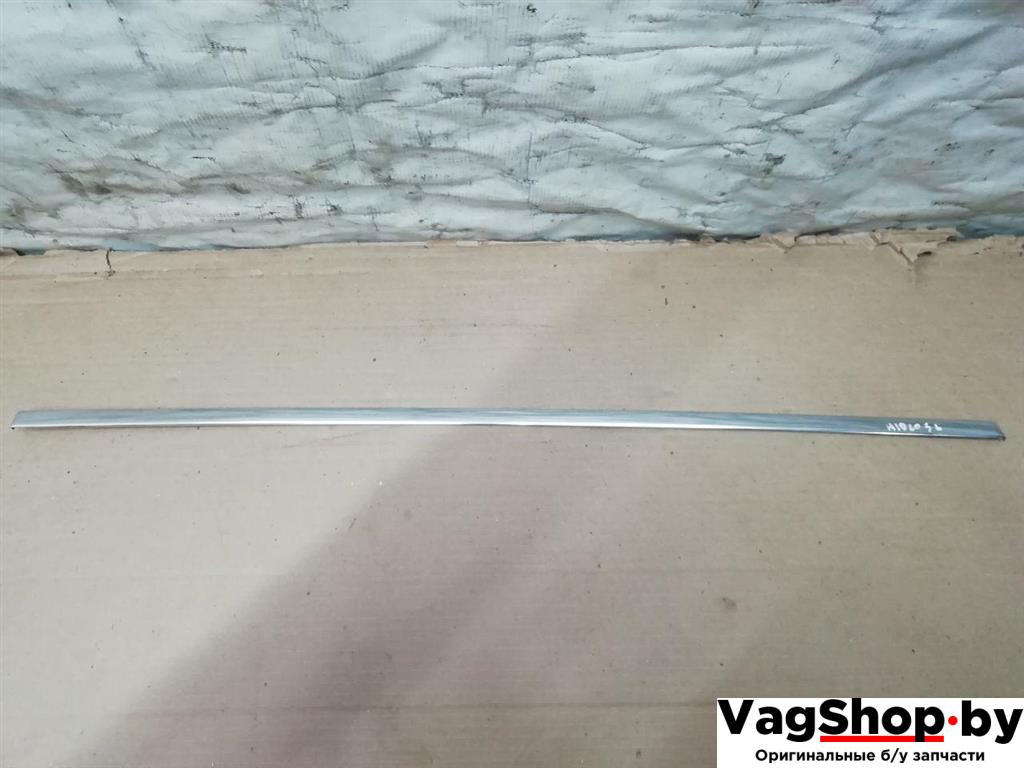 молдинг двери задней левой Audi Q7 4L 2006, 3.0 л., TDi, BUG, дизель, АКПП, серебро, внедорожник 5 дв., полный привод, 4L0853815F - фото №1