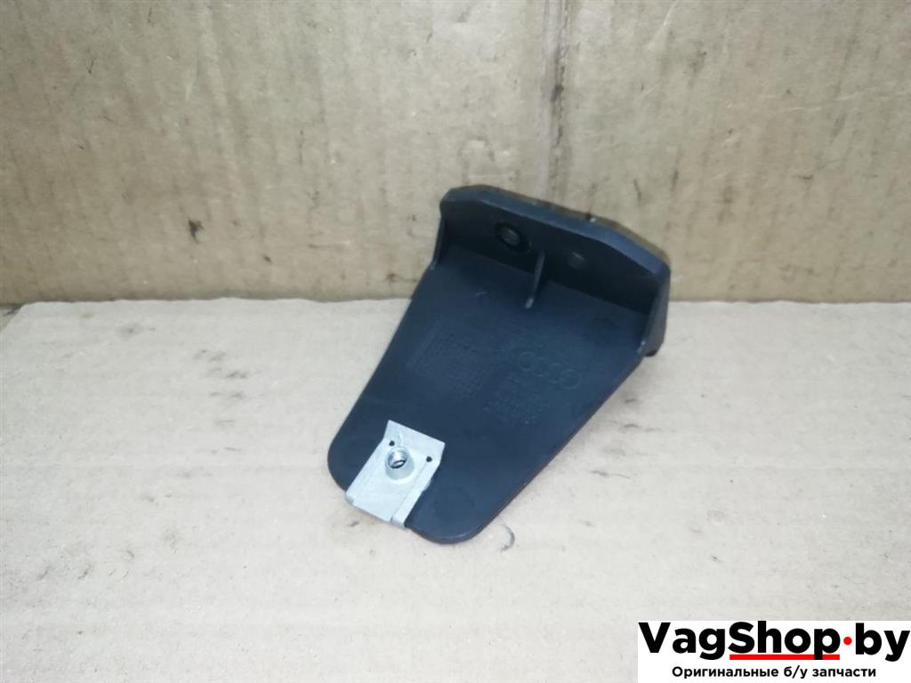 кронштейн (крепление) Audi Q7 4L 2006, 3.0 л., TDi, BUG, дизель, АКПП, серебро, внедорожник 5 дв., полный привод, 4L0831541 - фото №1