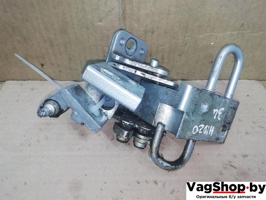 петля двери Audi Q7 4L 2006, 3.0 л., TDi, BUG, дизель, АКПП, серебро, внедорожник 5 дв., полный привод - фото №1