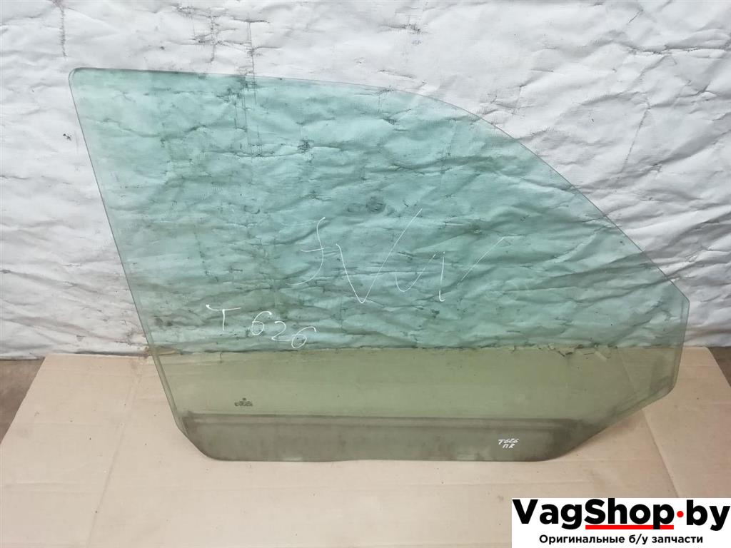стекло двери передней правой Volkswagen Transporter T5 2005, 2.5 л., TDi, AXD, дизель, МКПП, синий, фургон, передний привод - фото №1