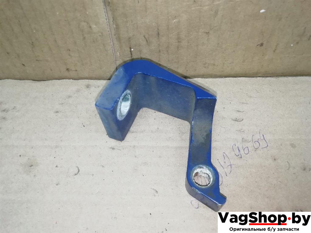 петля двери Volkswagen Transporter T5 2005, 2.5 л., TDi, AXD, дизель, МКПП, синий, фургон, передний привод - фото №1