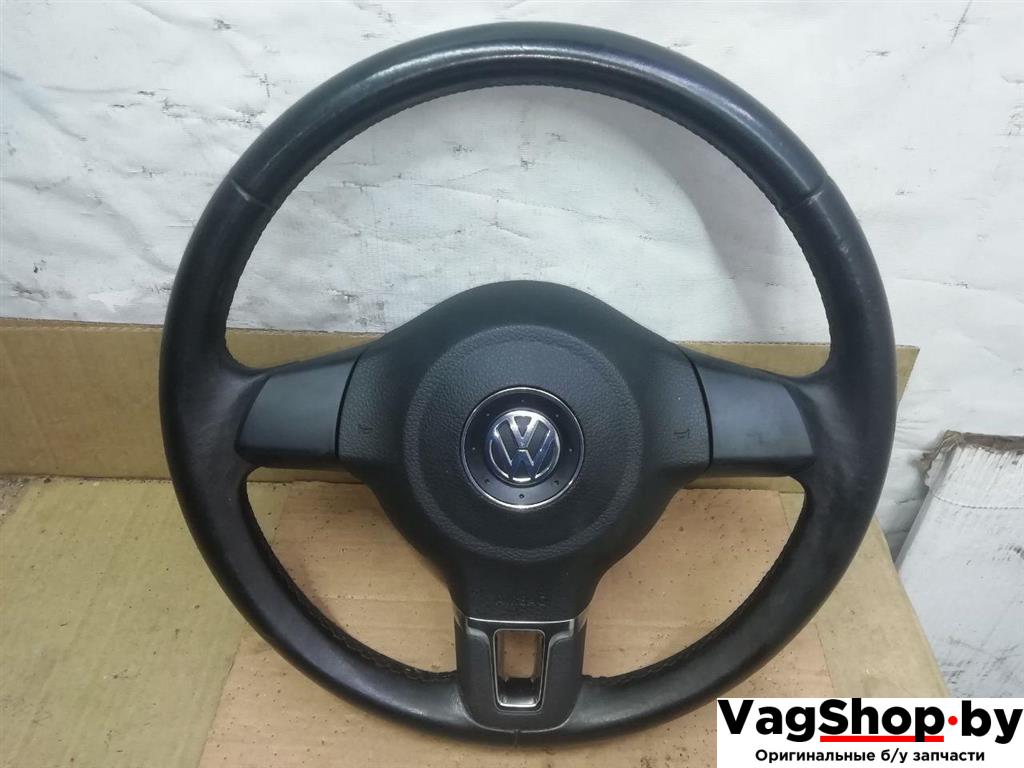 руль Volkswagen Golf Plus 2 поколение 2010, 1.6 л., TDi, CAY, дизель, МКПП, серебро, хетчбэк 5 дв., передний привод, 5K0419091J, 5K0880201D - фото №1