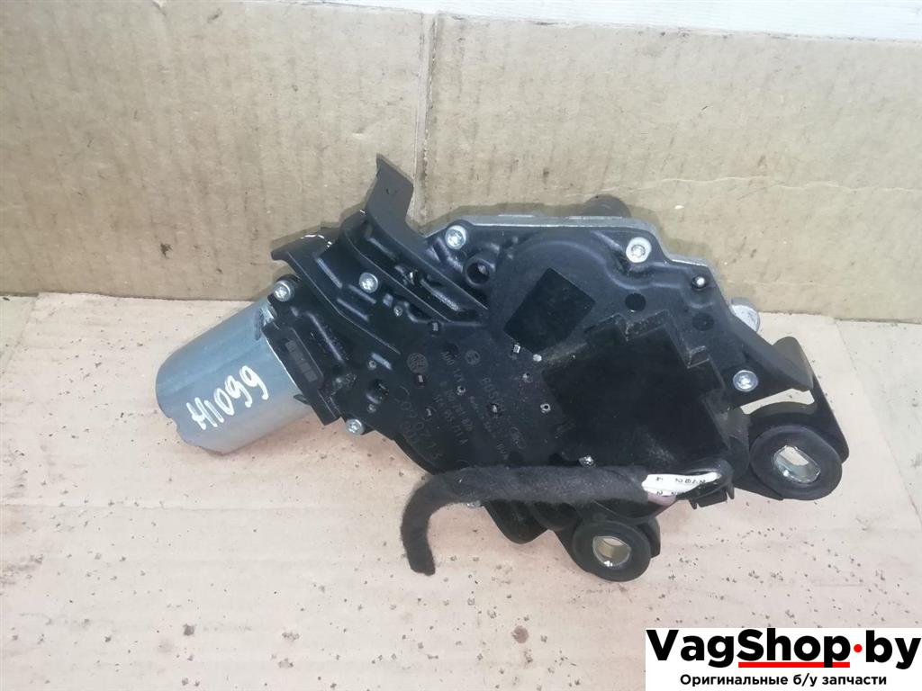 моторчик заднего стеклоочистителя (дворника) Volkswagen Golf Plus 2 поколение 2010, 1.6 л., TDi, CAY, дизель, МКПП, серебро, хетчбэк 5 дв., передний привод, 5K6955711A - фото №1