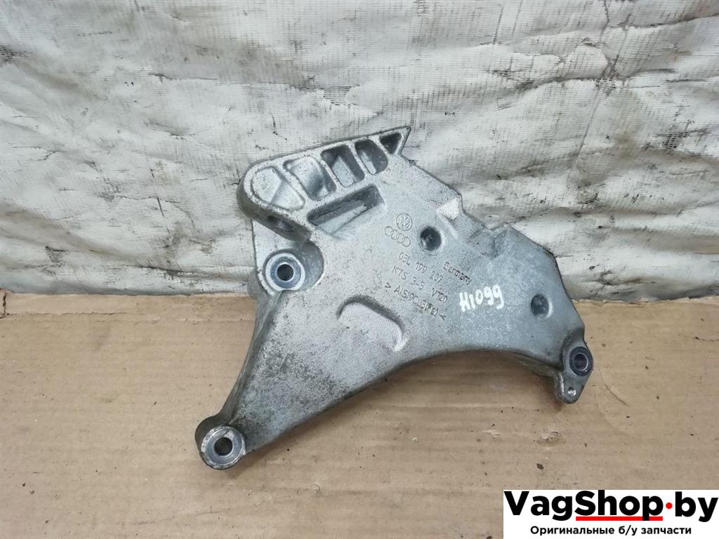 кронштейн двигателя Volkswagen Golf Plus 2 поколение 2010, 1.6 л., TDi, CAY, дизель, МКПП, серебро, хетчбэк 5 дв., передний привод, 03L199207 - фото №1