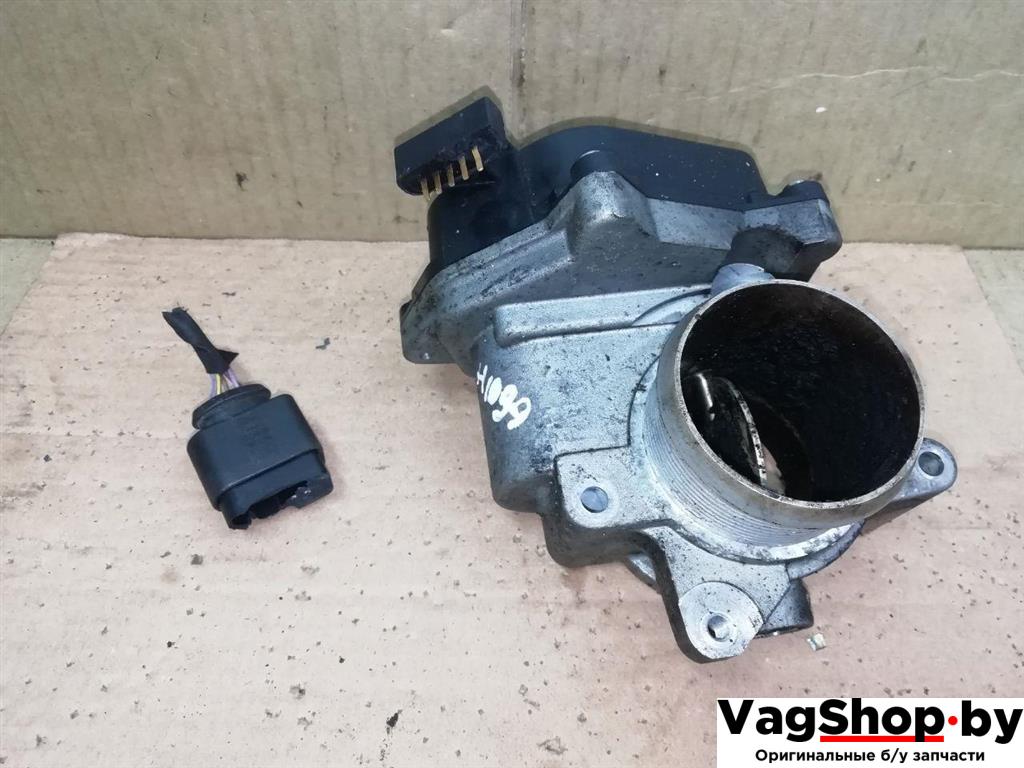 заслонка дроссельная Volkswagen Golf Plus 2 поколение 2010, 1.6 л., TDi, CAY, дизель, МКПП, серебро, хетчбэк 5 дв., передний привод, 03G128063F - фото №1