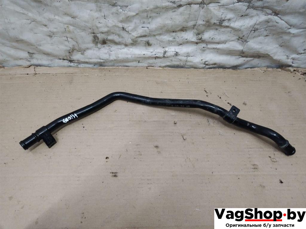 трубка охлаждающей жидкости Volkswagen Golf Plus 2 поколение 2010, 1.6 л., TDi, CAY, дизель, МКПП, серебро, хетчбэк 5 дв., передний привод, 1K0121070BR - фото №1