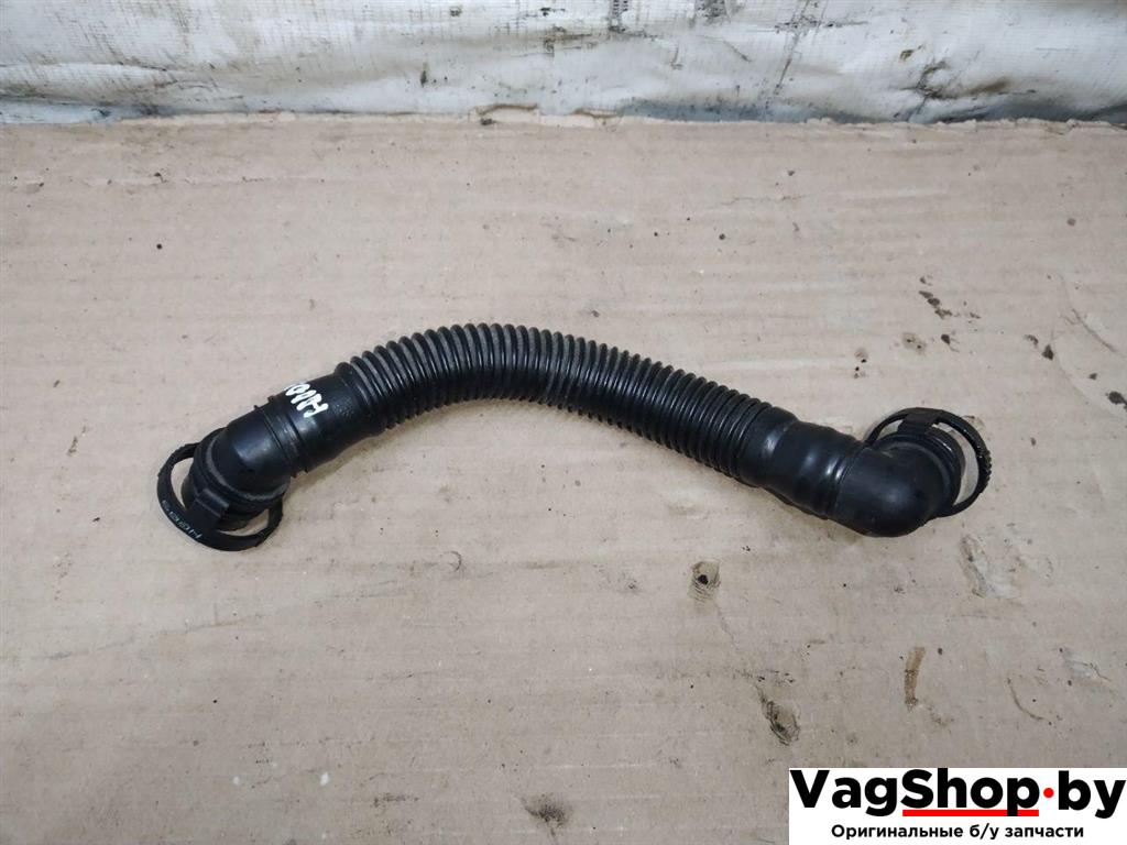 патрубок вентиляции картера Volkswagen Golf Plus 2 поколение 2010, 1.6 л., TDi, CAY, дизель, МКПП, серебро, хетчбэк 5 дв., передний привод, 03L103493G - фото №1