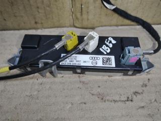 усилитель антенны Audi A4 B8/8K 2011, 2.7 л., TDi, CGK, дизель, МКПП, белый, седан, передний привод, 8K5035225AA