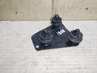 Крепление блока ABS Audi A4 B8/8K 2011, 2.7 л., TDi, CGK, дизель, МКПП, белый, седан, передний привод, 8K0614235B