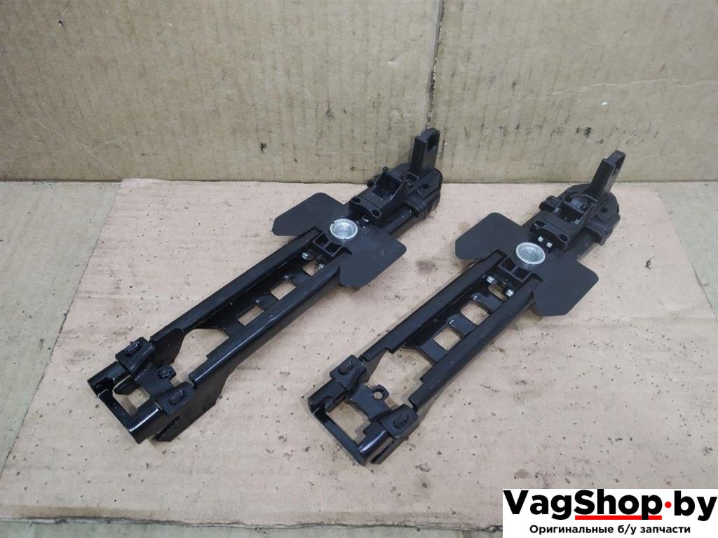 Механизм регулировки высоты ремня безопасности Audi A4 B8/8K 2011, 2.7 л., TDi, CGK, дизель, МКПП, белый, седан, передний привод, 8K0857833C - фото №1