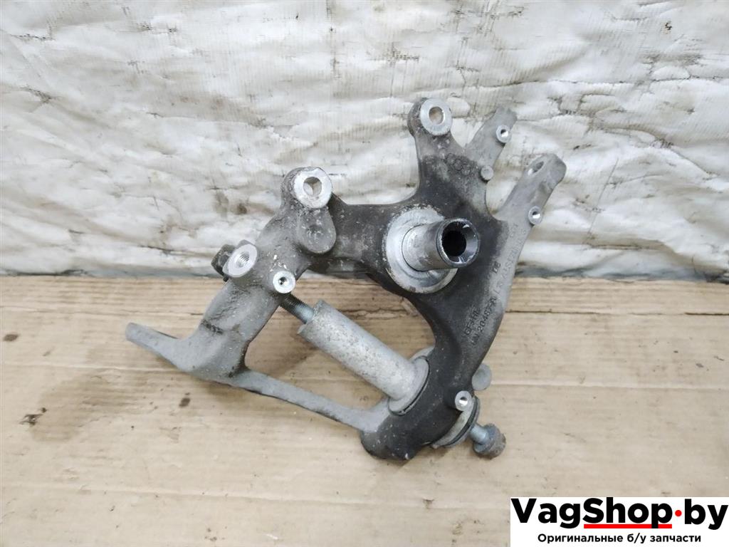 кулак задний левый Audi A4 B8/8K 2010, 2.7 л., TDi, CGK, дизель, МКПП, белый, седан, передний привод, 8K0505431AP - фото №1