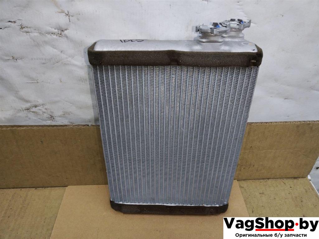 радиатор отопителя (печки) Audi A4 B8/8K 2011, 2.7 л., TDi, CGK, дизель, МКПП, белый, седан, передний привод - фото №1