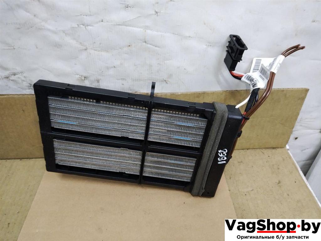 электрический радиатор отопителя (тэн) Audi A4 B8/8K 2011, 2.7 л., TDi, CGK, дизель, МКПП, белый, седан, передний привод, 8K0819011C - фото №1