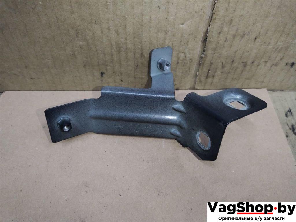 крепление ( кронштейн ) крыла Porsche Cayenne 958 2012, 3.6 л., FSI, M 55.02, бензин, АКПП, черный, внедорожник 5 дв., полный привод, 7P5805603A - фото №1