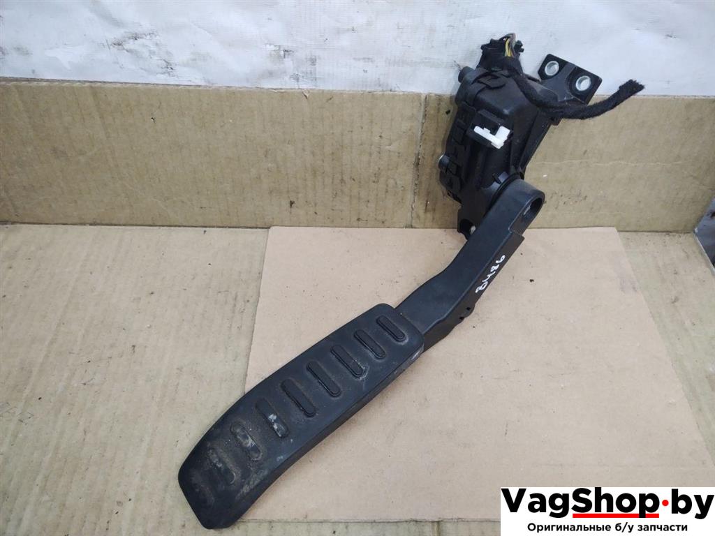 педаль Porsche Cayenne 958 2012, 3.6 л., FSI, M 55.02, бензин, АКПП, черный, внедорожник 5 дв., полный привод, 7L0723507D - фото №1