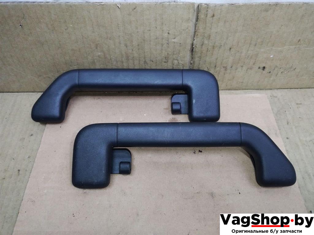 ручка внутренняя потолочная Porsche Cayenne 958 2012, 3.6 л., FSI, M 55.02, бензин, АКПП, черный, внедорожник 5 дв., полный привод, 7P0857643B, 7P0857644B - фото №1