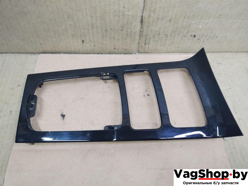 Декоративная накладка центральной консоли Porsche Cayenne 958 2012, 3.6 л., FSI, M 55.02, бензин, АКПП, черный, внедорожник 5 дв., полный привод, 7P5863324F6BB - фото №1