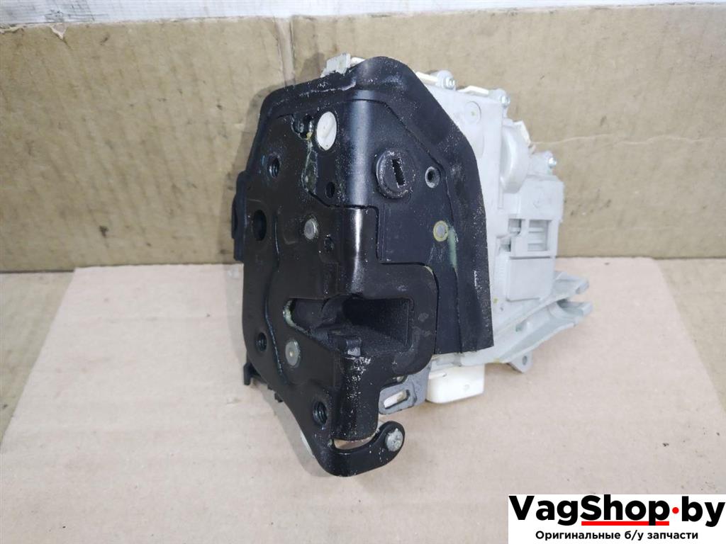 замок двери задней левой Audi A4 B8/8K 2011, 2.7 л., TDi, CGK, дизель, МКПП, белый, седан, передний привод, 8K0839015C - фото №1