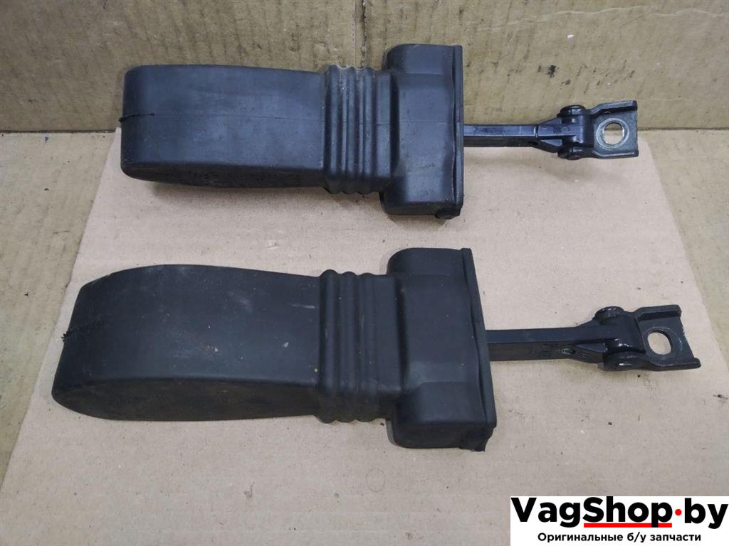 Ограничитель открывания двери задней Audi A4 B8/8K 2011, 2.7 л., TDi, CGK, дизель, МКПП, белый, седан, передний привод, 8K0839249C - фото №1