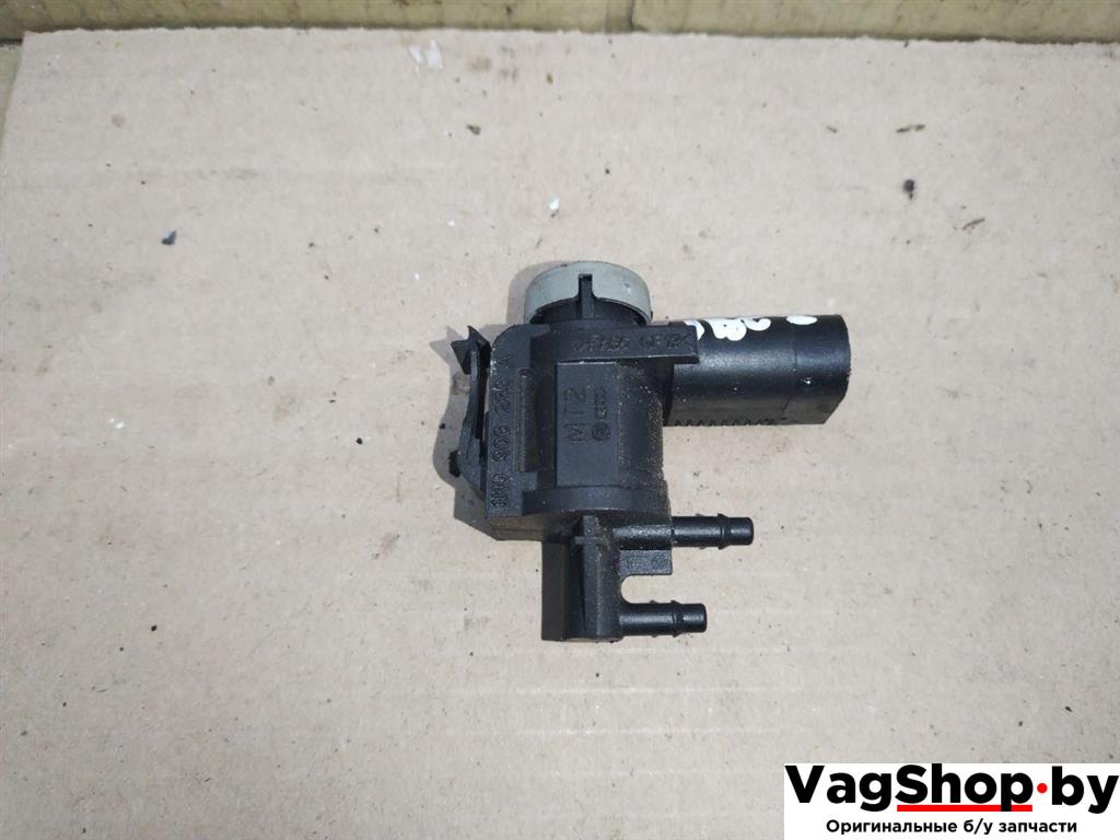 электромагнитный клапан Audi A4 B8/8K 2011, 2.7 л., TDi, CGK, дизель, МКПП, белый, седан, передний привод, 1K0906283A - фото №1