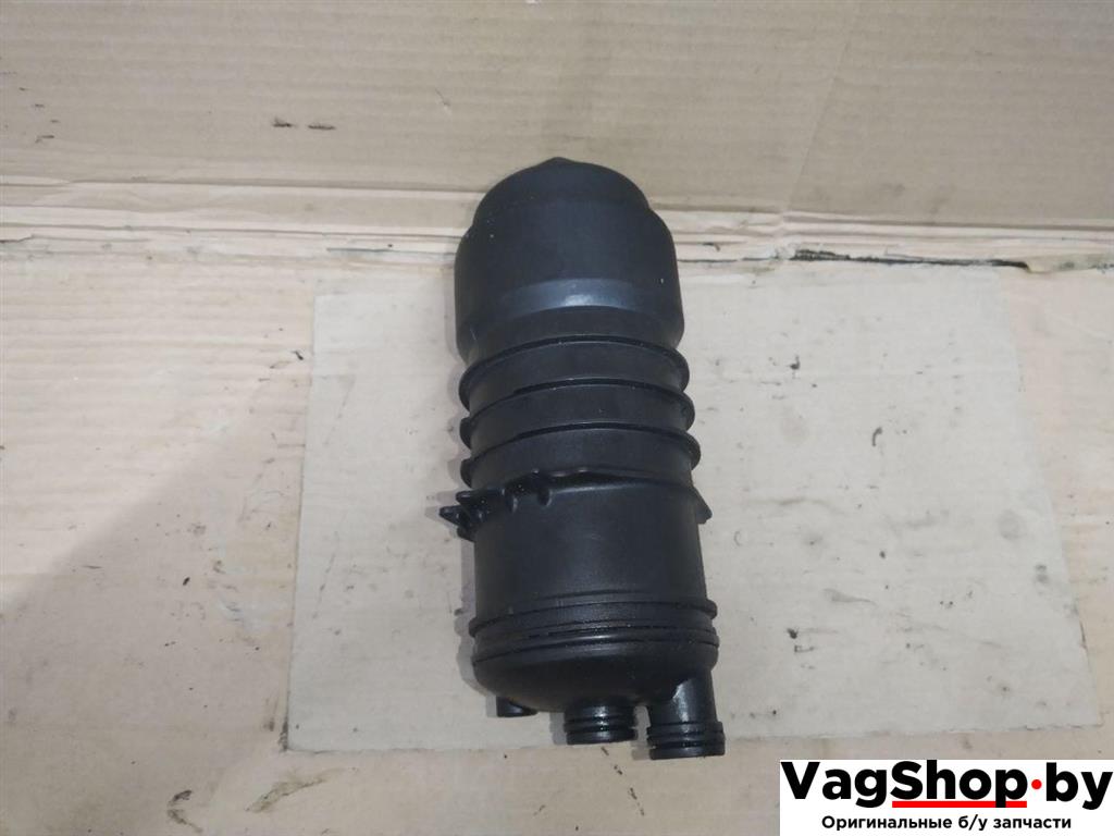 корпус масляного фильтра Audi A4 B8/8K 2011, 2.7 л., TDi, CGK, дизель, МКПП, белый, седан, передний привод, 78558686 - фото №1