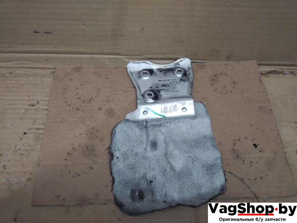 пыльник Audi A4 B8/8K 2011, 2.7 л., TDi, CGK, дизель, МКПП, белый, седан, передний привод, 8K0199387S - фото №1