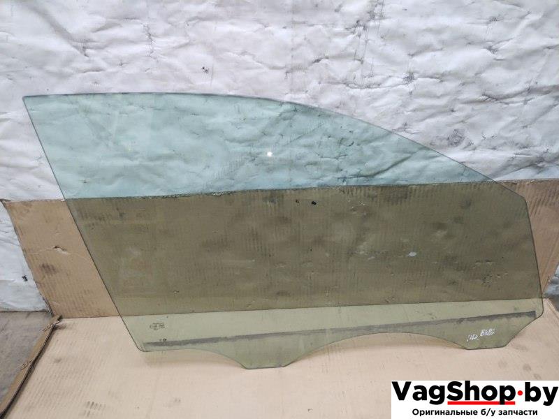 стекло двери передней правой Porsche Cayenne 958 2012, 3.6 л., FSI, M 55.02, бензин, АКПП, черный, внедорожник 5 дв., полный привод - фото №1