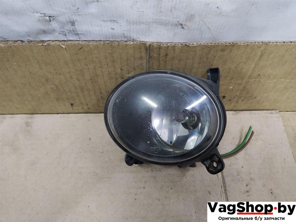 фара противотуманная левая Audi A4 B8/8K 2011, 2.7 л., TDi, CGK, дизель, МКПП, белый, седан, передний привод - фото №1
