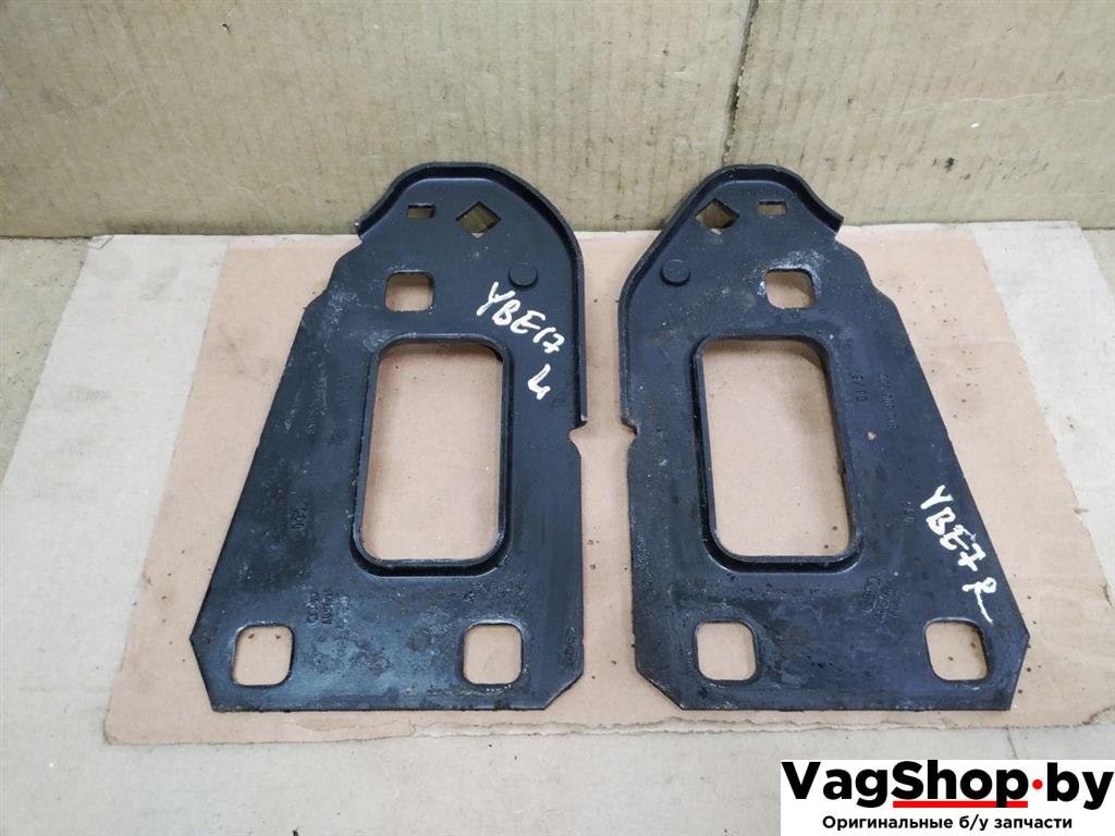 кронштейн (крепление) Audi A4 B8/8K 2011, 2.7 л., TDi, CGK, дизель, МКПП, белый, седан, передний привод, 8K0805499 - фото №1