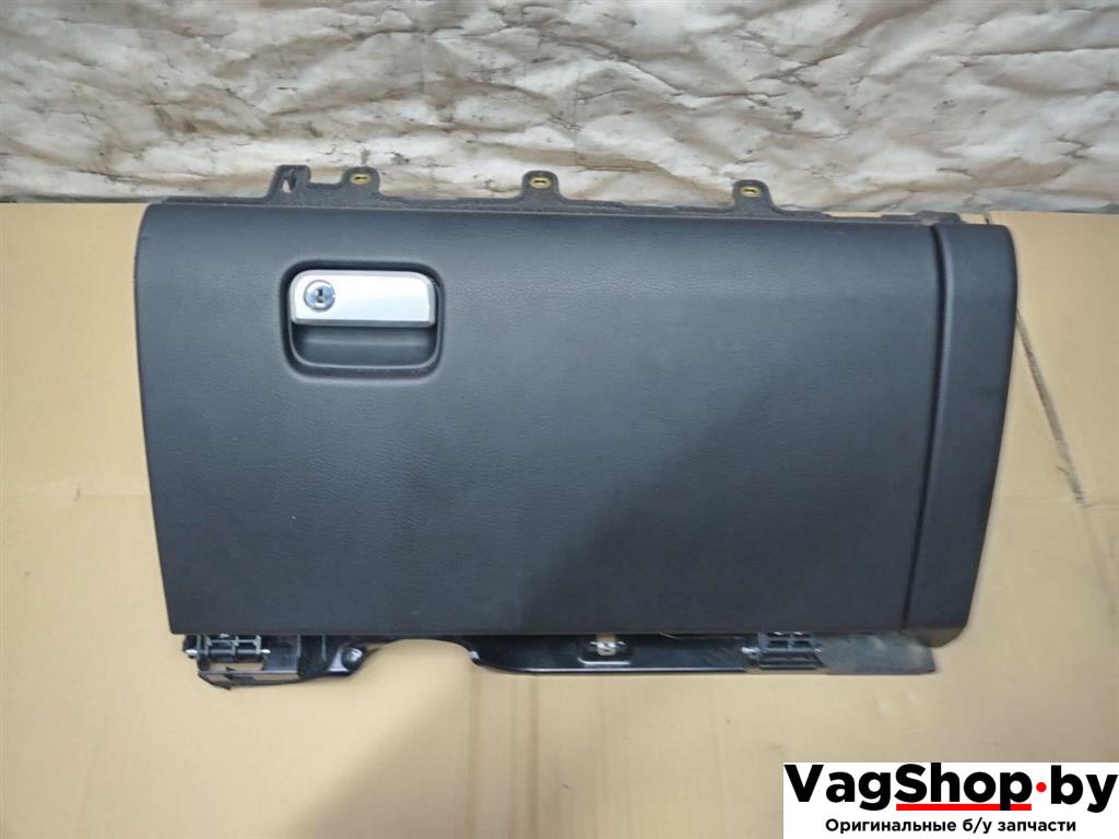 бардачок Porsche Cayenne 958 2012, 3.6 л., FSI, M 55.02, бензин, АКПП, черный, внедорожник 5 дв., полный привод, 7P5857095FDK4 - фото №1