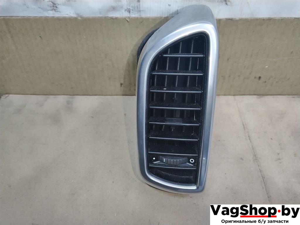 дефлектор обдува салона Porsche Cayenne 958 2012, 3.6 л., FSI, M 55.02, бензин, АКПП, черный, внедорожник 5 дв., полный привод, 7P5819704A, 4590022101 - фото №1