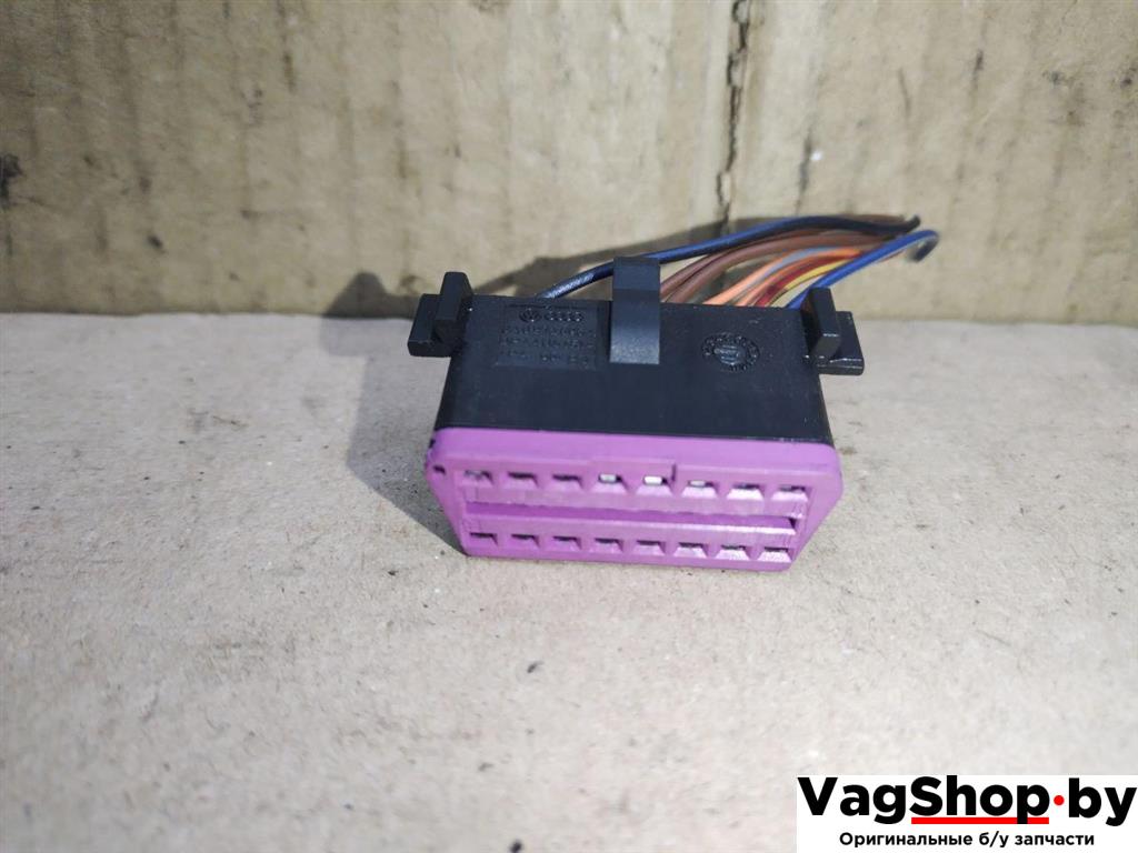 Разъем (фишка) проводки Porsche Cayenne 958 2012, 3.6 л., FSI, M 55.02, бензин, АКПП, черный, внедорожник 5 дв., полный привод, 3A0972695A - фото №1