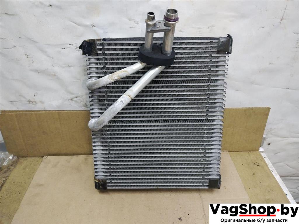 испаритель кондиционера Porsche Cayenne 958 2012, 3.6 л., FSI, M 55.02, бензин, АКПП, черный, внедорожник 5 дв., полный привод, 7P0820101 - фото №1