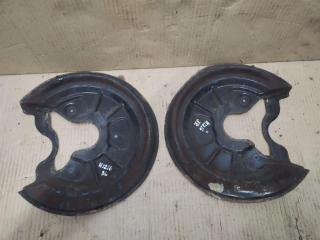 защитный кожух тормозного механизма Volkswagen Golf Plus 2 поколение 2010, 1.6 л., TDi, CAY, дизель, МКПП, черный, хетчбэк 5 дв., передний привод