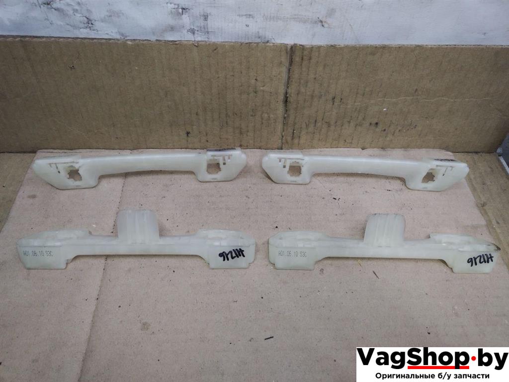 кронштейн (крепление) Volkswagen Golf Plus 2 поколение 2010, 1.6 л., TDi, CAY, дизель, МКПП, черный, хетчбэк 5 дв., передний привод, 1K0858685B - фото №1