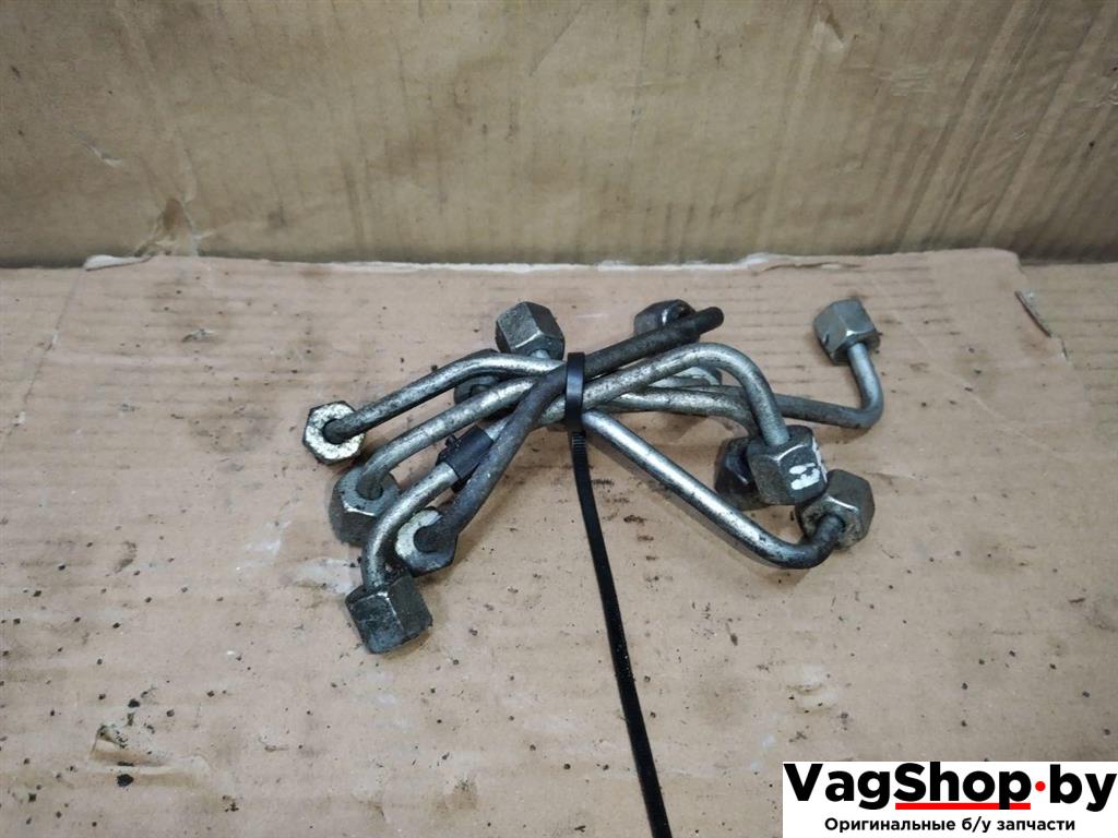 трубка топливная Audi A4 B8/8K 2011, 2.7 л., TDi, CGK, дизель, МКПП, белый, седан, передний привод - фото №1