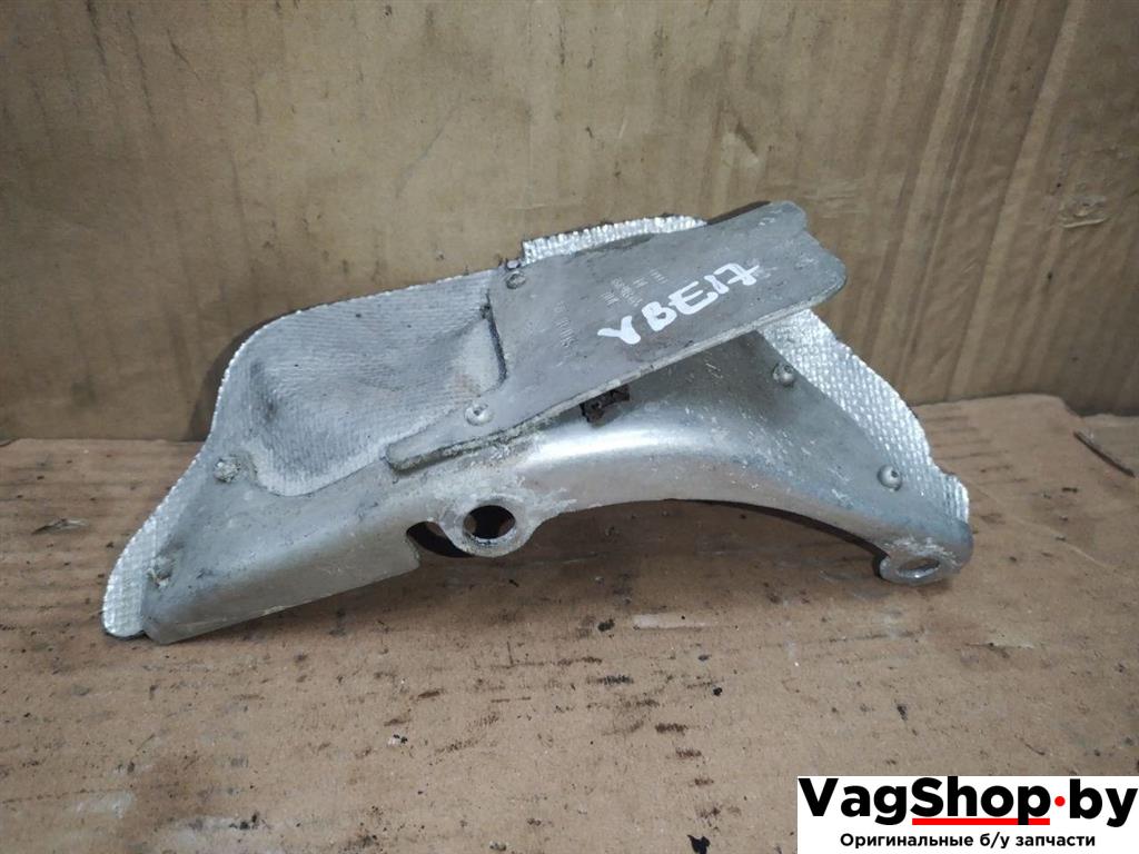 кронштейн полуоси Audi A4 B8/8K 2011, 2.7 л., TDi, CGK, дизель, МКПП, белый, седан, передний привод, 4G0903445 - фото №1