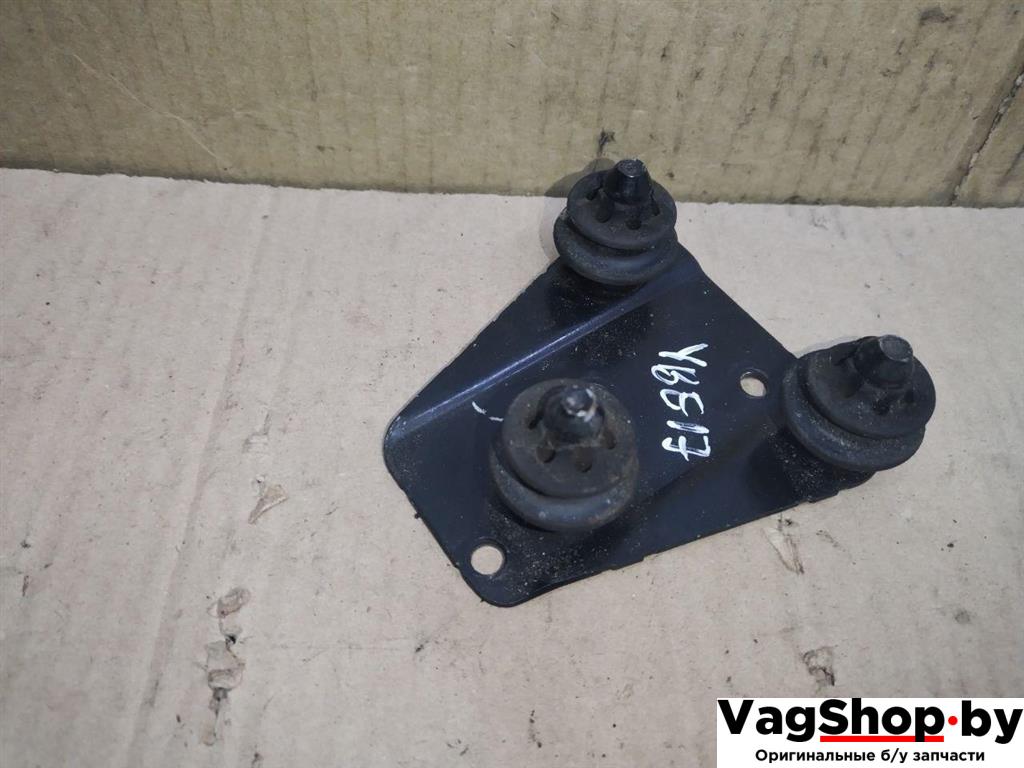 Крепление блока ABS Audi A4 B8/8K 2011, 2.7 л., TDi, CGK, дизель, МКПП, белый, седан, передний привод, 8K0614235B - фото №1